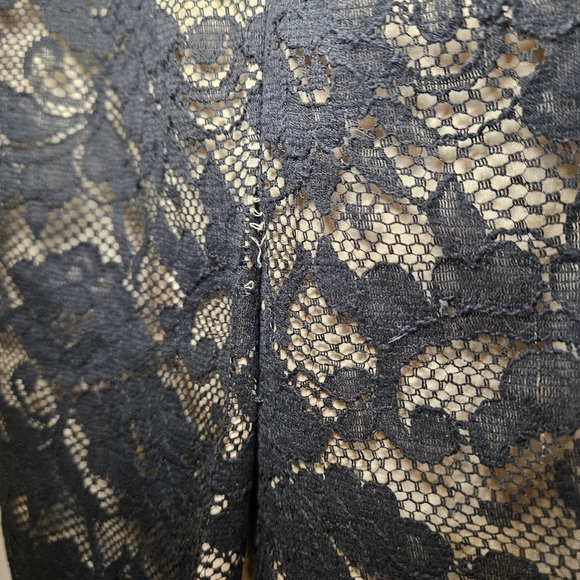 Vintage Black Lace Moda International Dress With 100% Silk Lining - Picture 7 of 10
